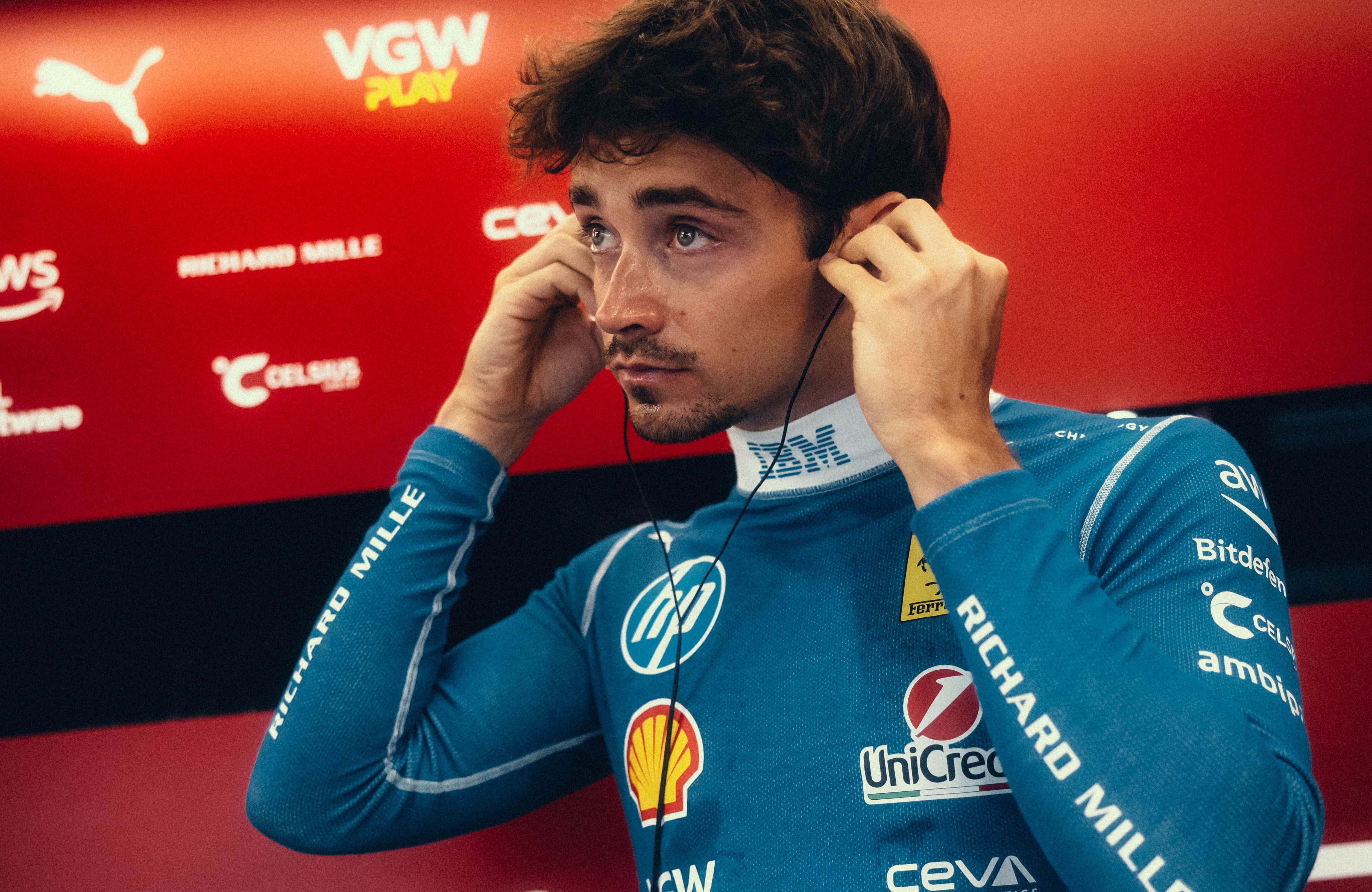 Charles Leclerc Warns Lewis Hamilton About Ferrari Pressure at Italian GP